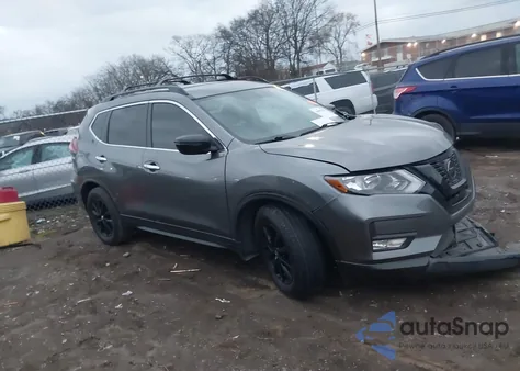 2018 Nissan Rogue Sv z USA, uszkodzony, nr VIN 5N1AT2MT8JC754559